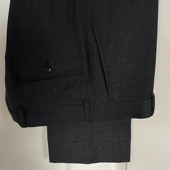 PERRY ELLIS  - MEN's CHARCOAL GREY SUIT - MODERN SLIM FIT (38S, PANTS 32S) - Picture 9 of 10